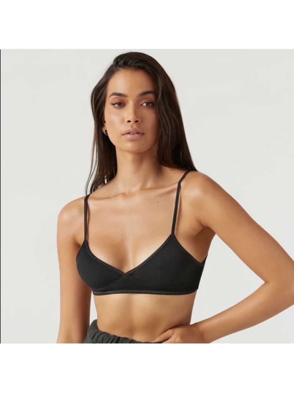♡ Joah Brown Minimal Bra in Black XS/S
